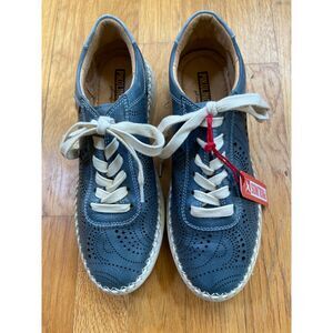 NWT Pikolinos Mesina Women's Size 37 (6.5-7) Blue Perforated Leather Sneakers